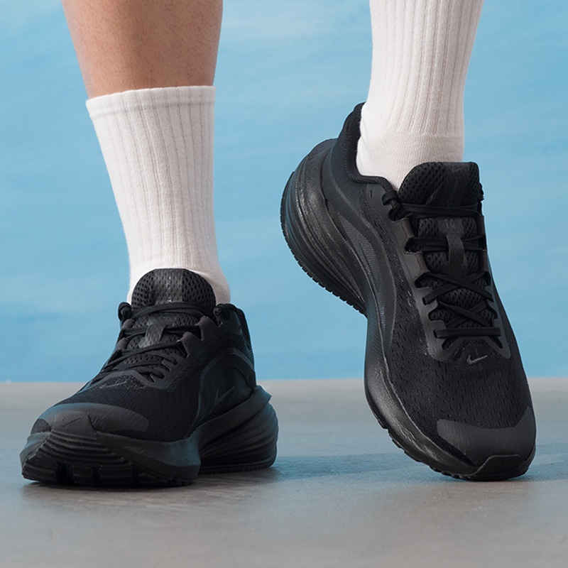 Nike Men's Shoes Original Ligh - огляд і ціна Lightweight Road Running Shoes